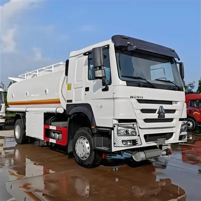 Mali kamion cisterne za naftu